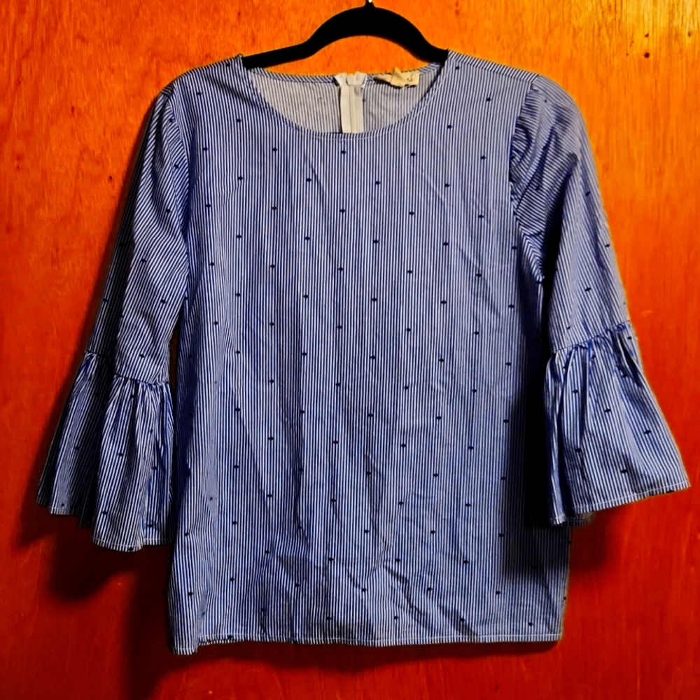 Navy/wht striped bellsleeve blouse
